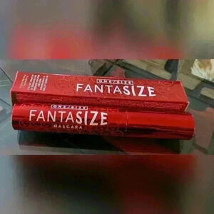 One/Size Fantasize Mascara in Bodacious
